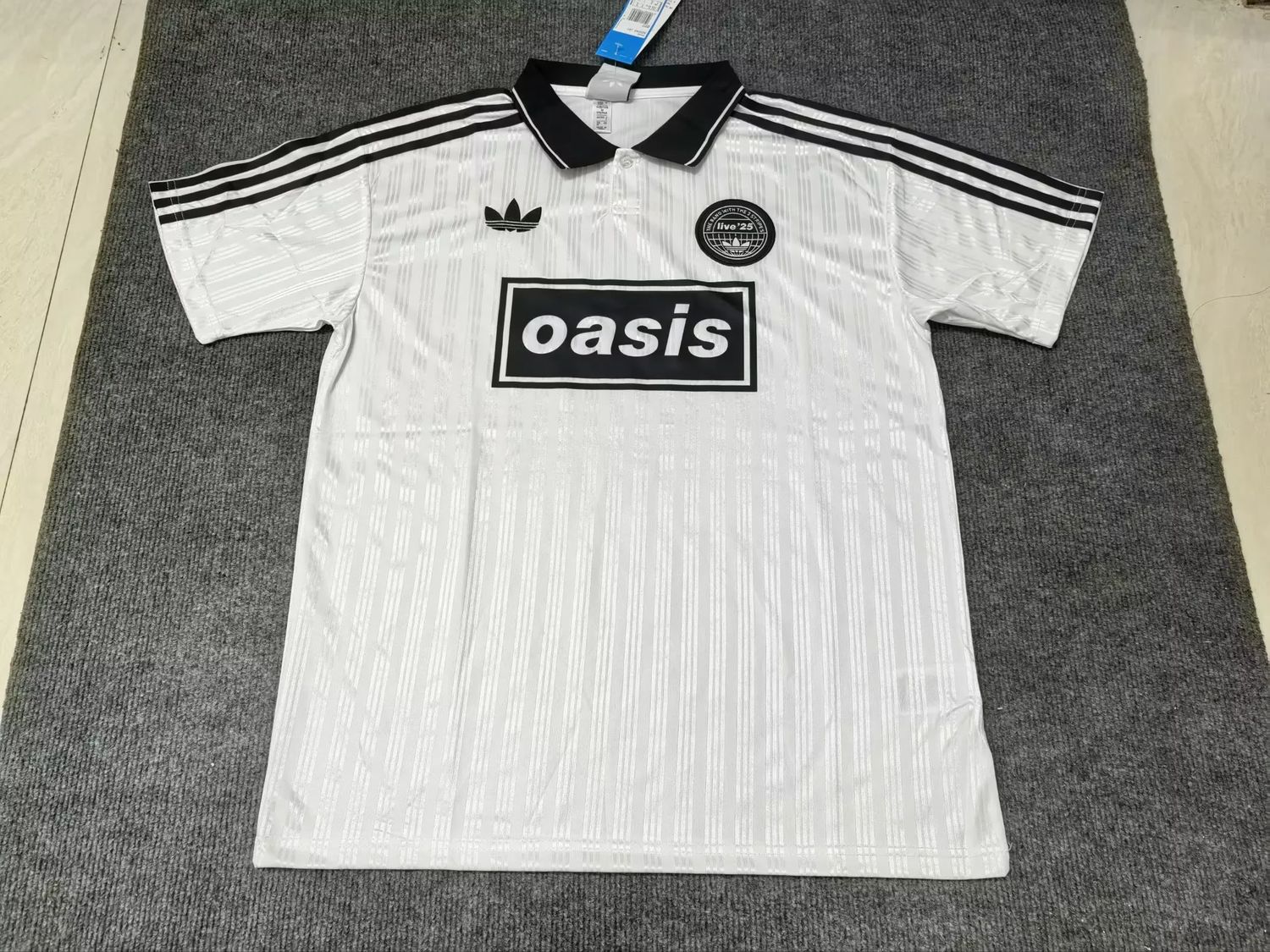 Oasis x Adidas '25 Live Tour Kit- White &amp; Black