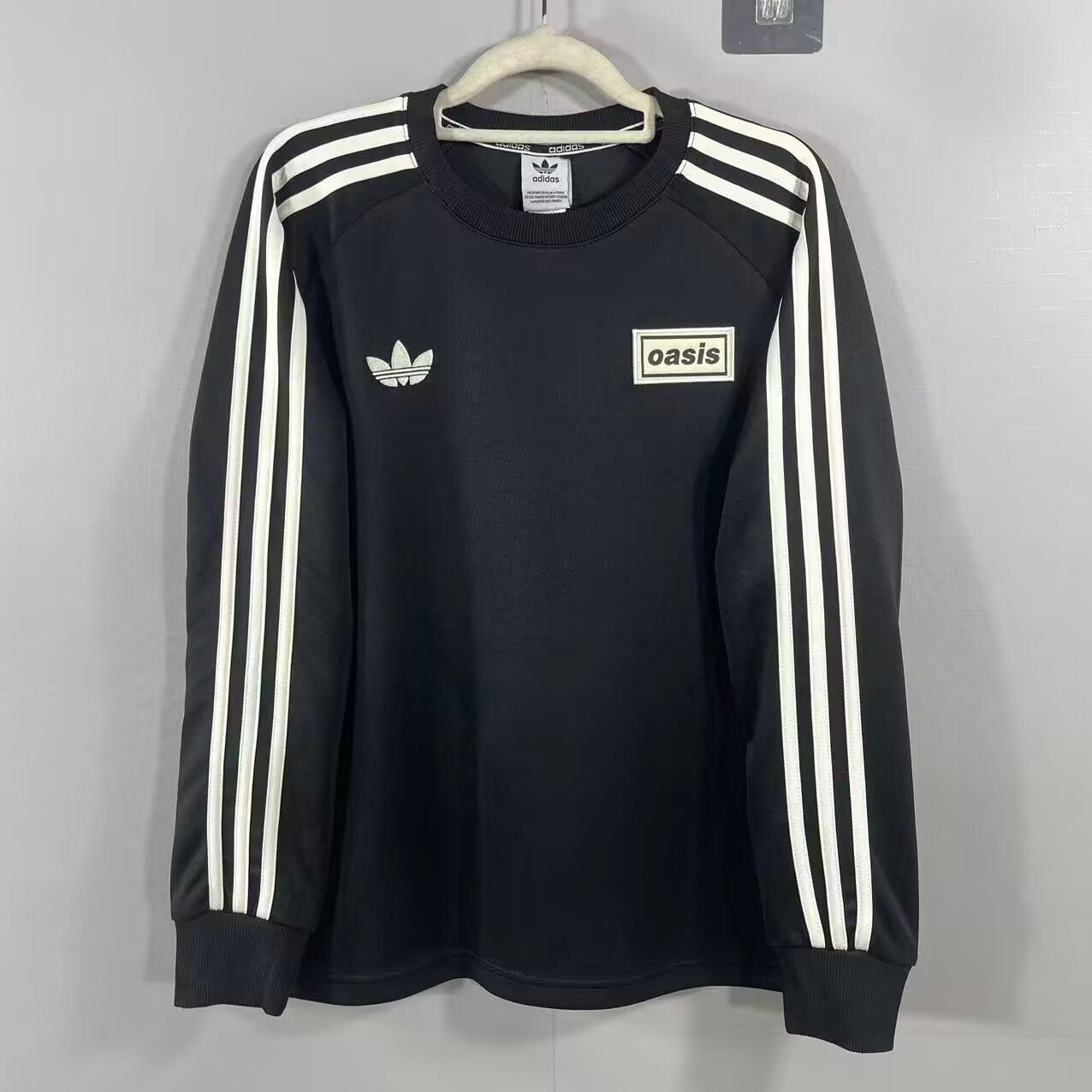 Oasis x Adidas 2025/26 Sweatshirt- Black
