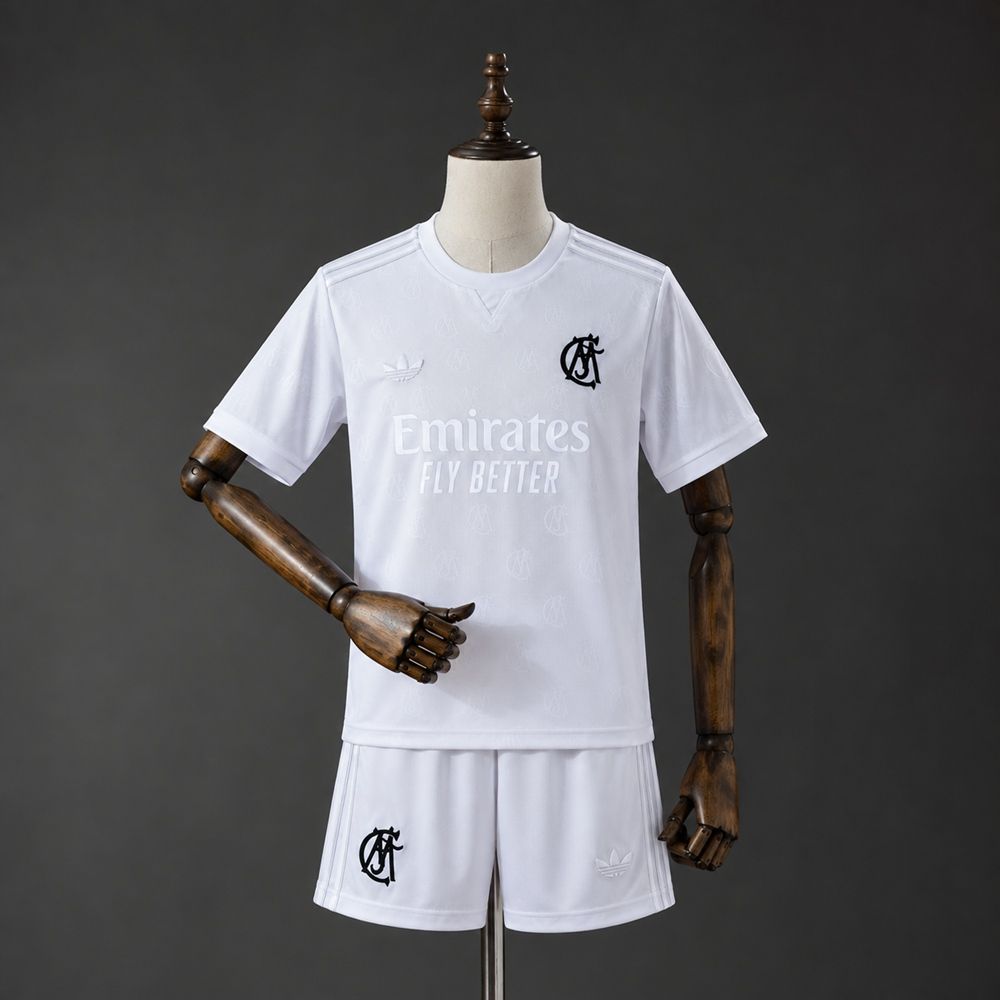Real Madrid 26/27 125th Anniversary Kids Kit