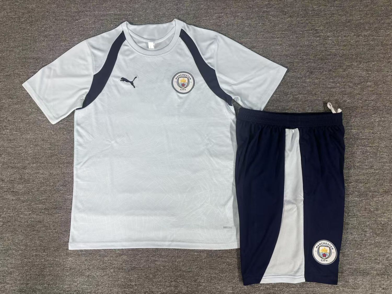 Manchester City 26/27 Training Set (Light Blue)