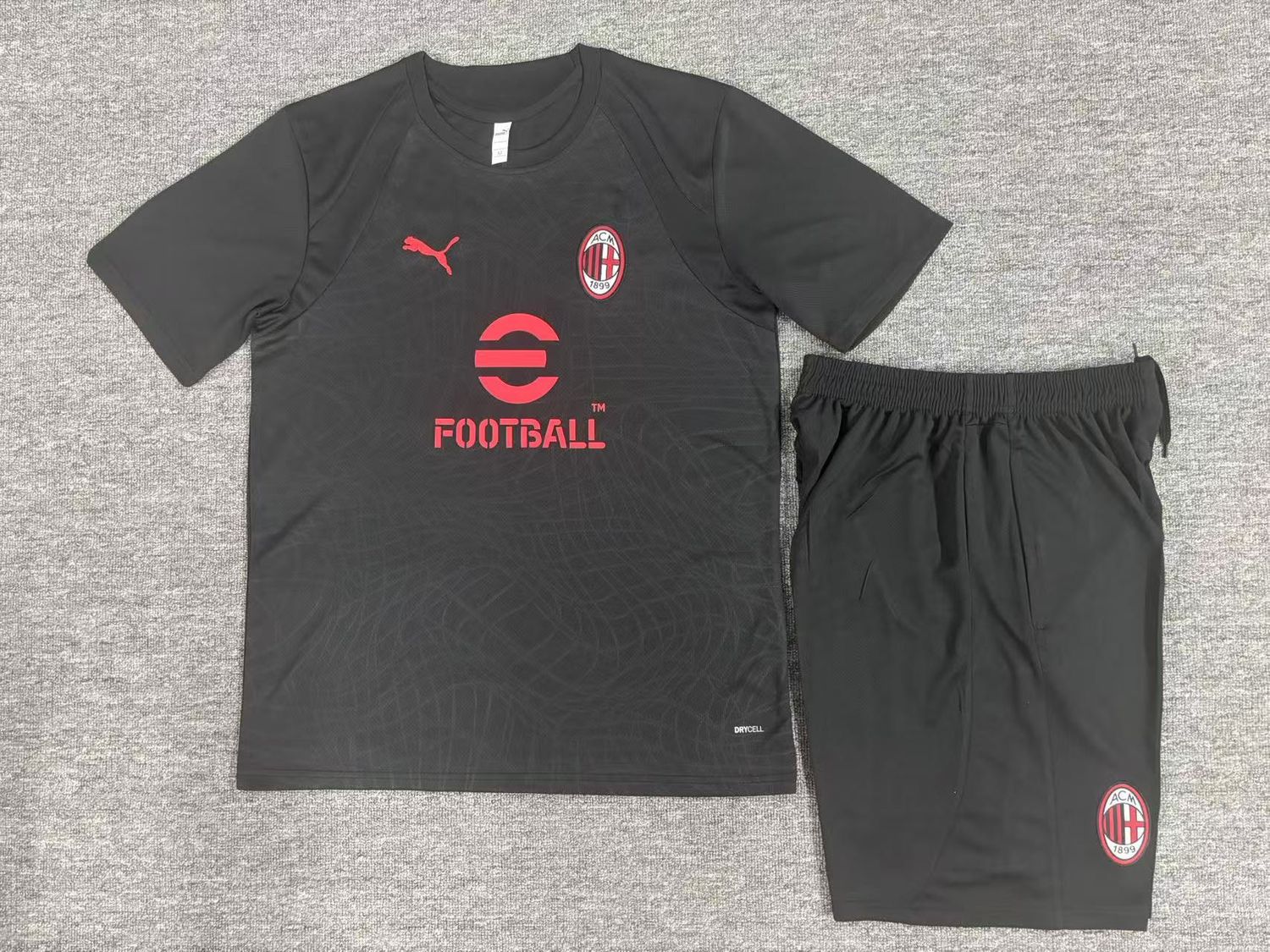 AC Milan 26/27 Training Set (Black)