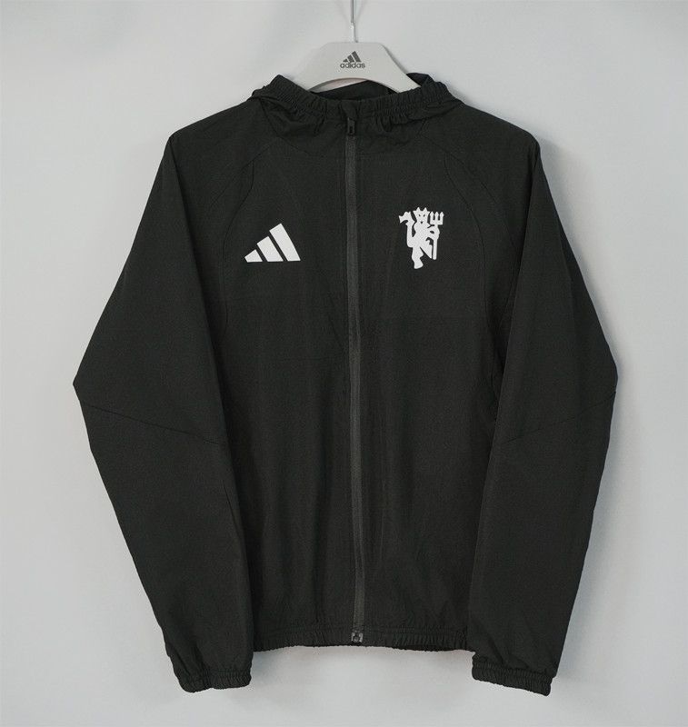 Manchester United 26/27 Hooded Windbreaker (Black)