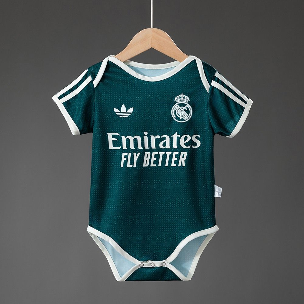 Real Madrid 2026/27 Away Infant Kit