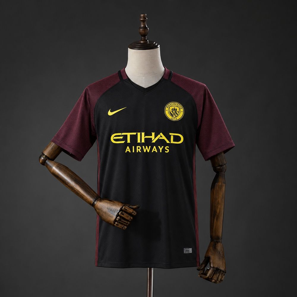 Manchester City 2016/17 Away Retro Kit