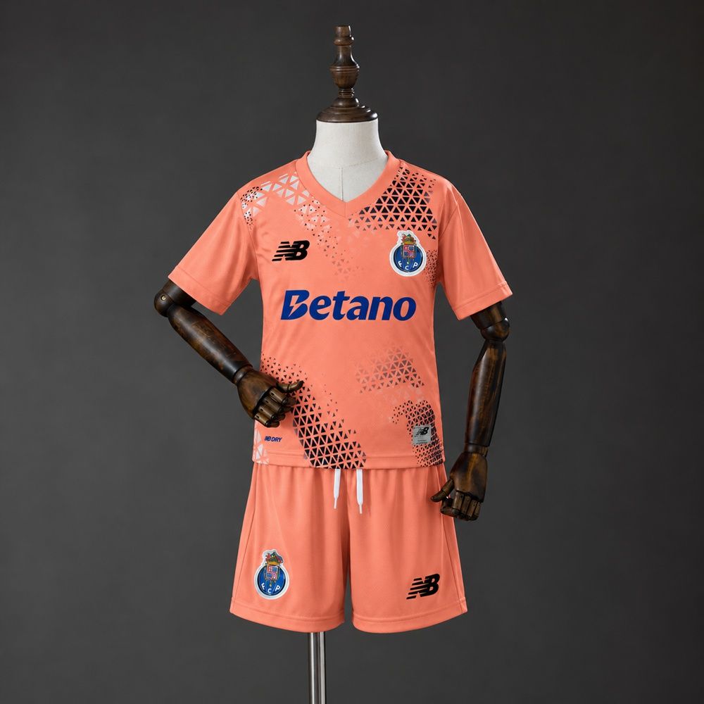 FC Porto 2026/27 Goalkeeper Away Kids Kit