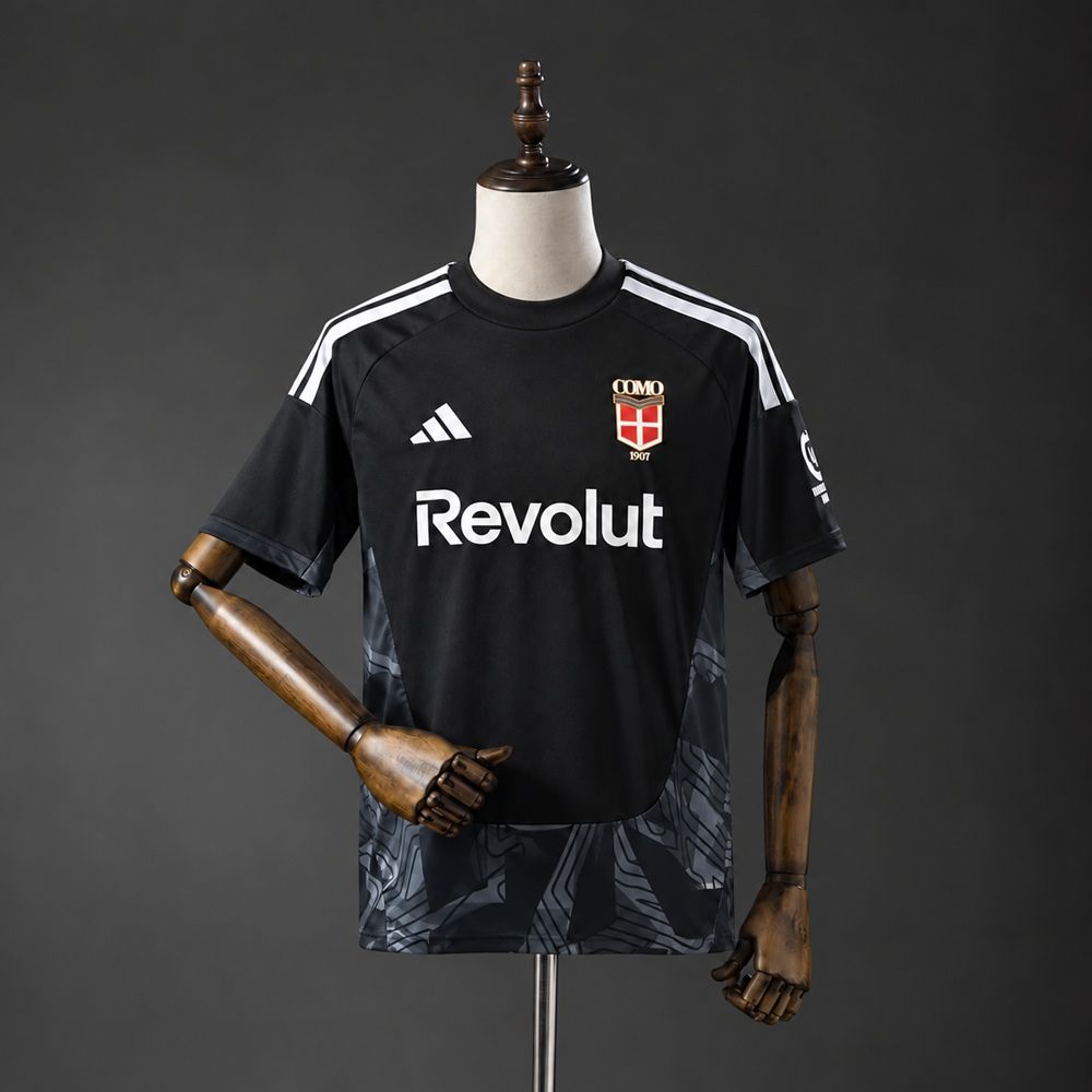 Como 1907 2026/27 Black Goalkeeper Kit
