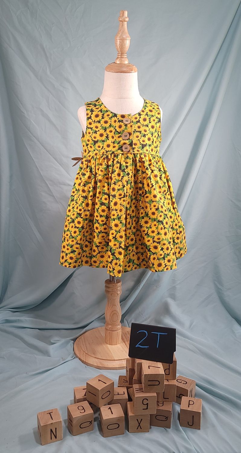 Bonn  Baby Sleeveless Sundress / SUNFLOWERS! / Size 2T and 3T / 100% Cotton