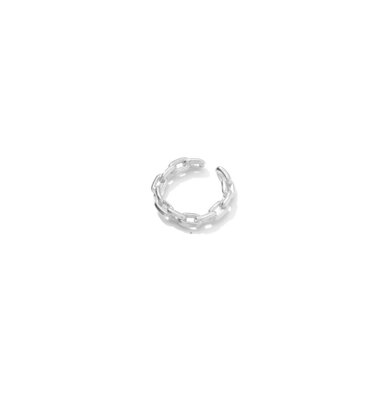 Chain Link Ear Cuff