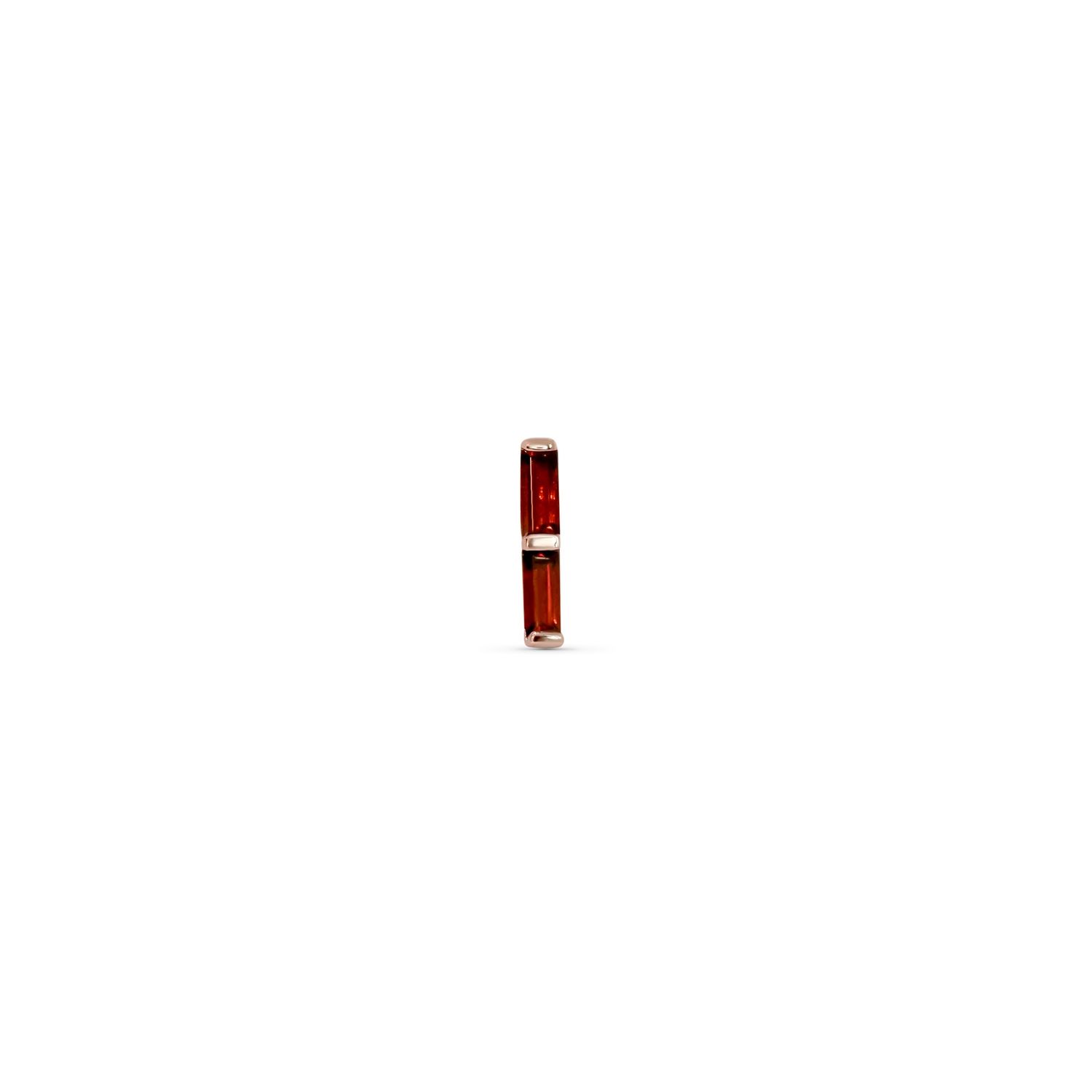 Rosalia, Type: Threadless, Gold: 14k Rose, Stone: AA Garnet Baguette