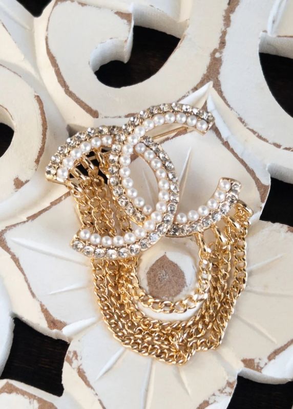 Classy Chic Brooches