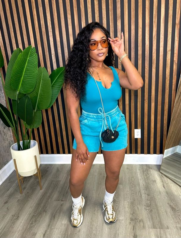V-neck Mineral Wash Summer Set