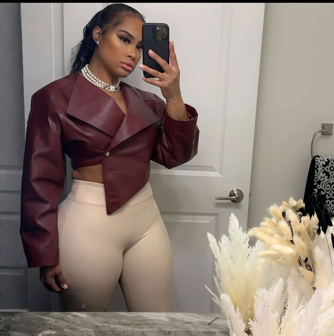 Crop Faux Leather Jacket, Size: Small, color: Wine