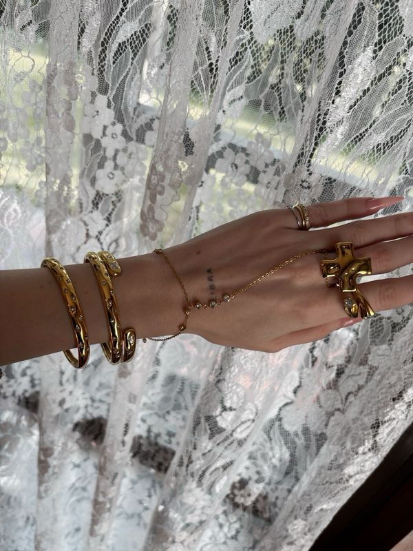 HAND CHAIN