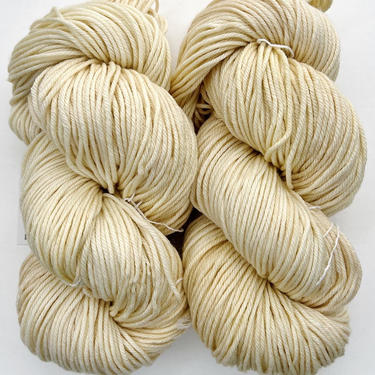 Rios, RIO704, Ivory