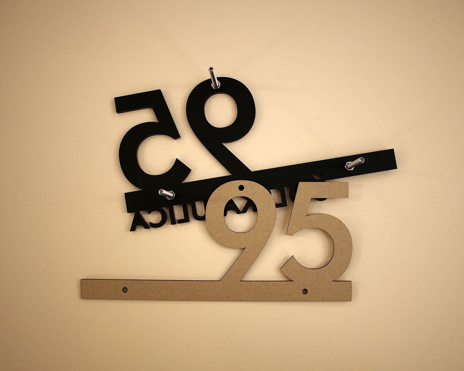 ELEGANT by Studio Carino - House Number Sign