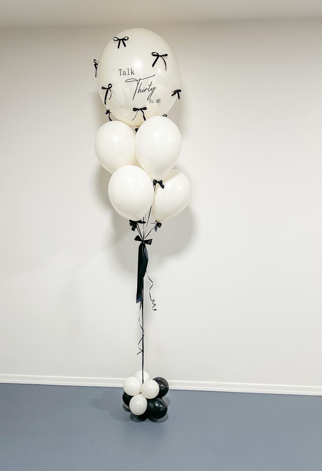 Bow Personalized Helium Balloon Bouquet