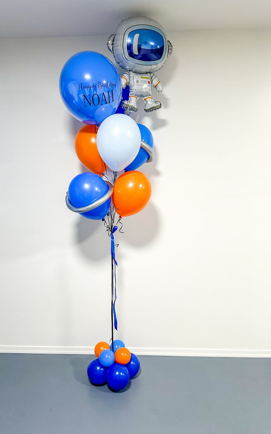 Personalized Helium Balloon Bouquet