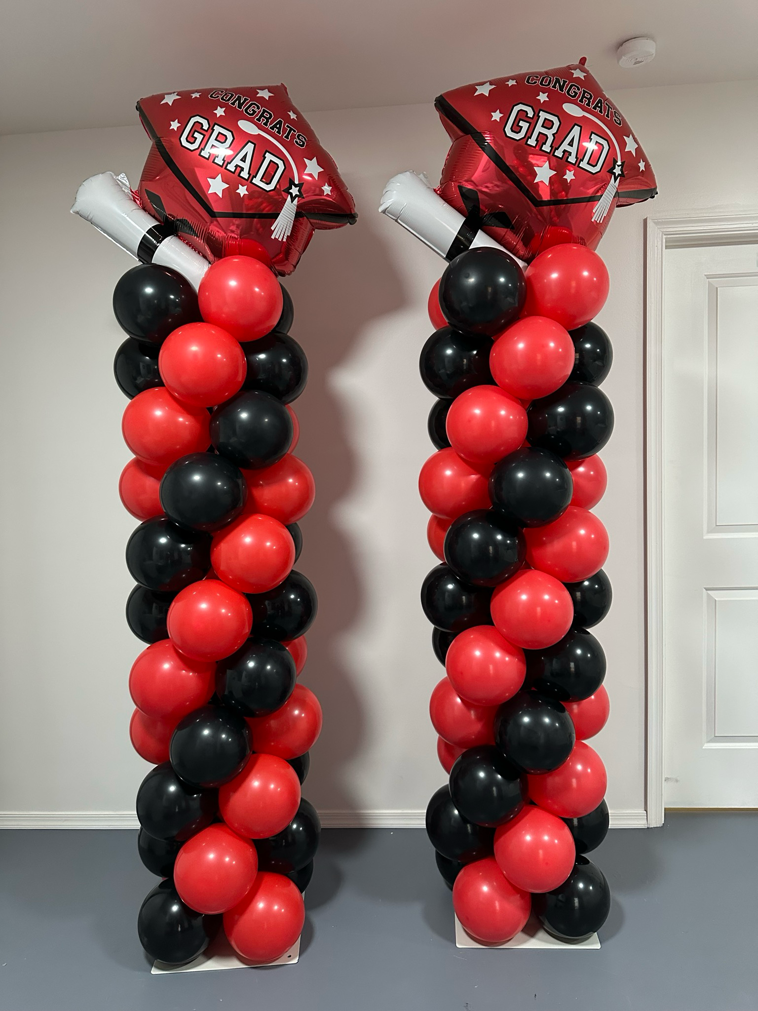 Classic Graduation Balloon Column