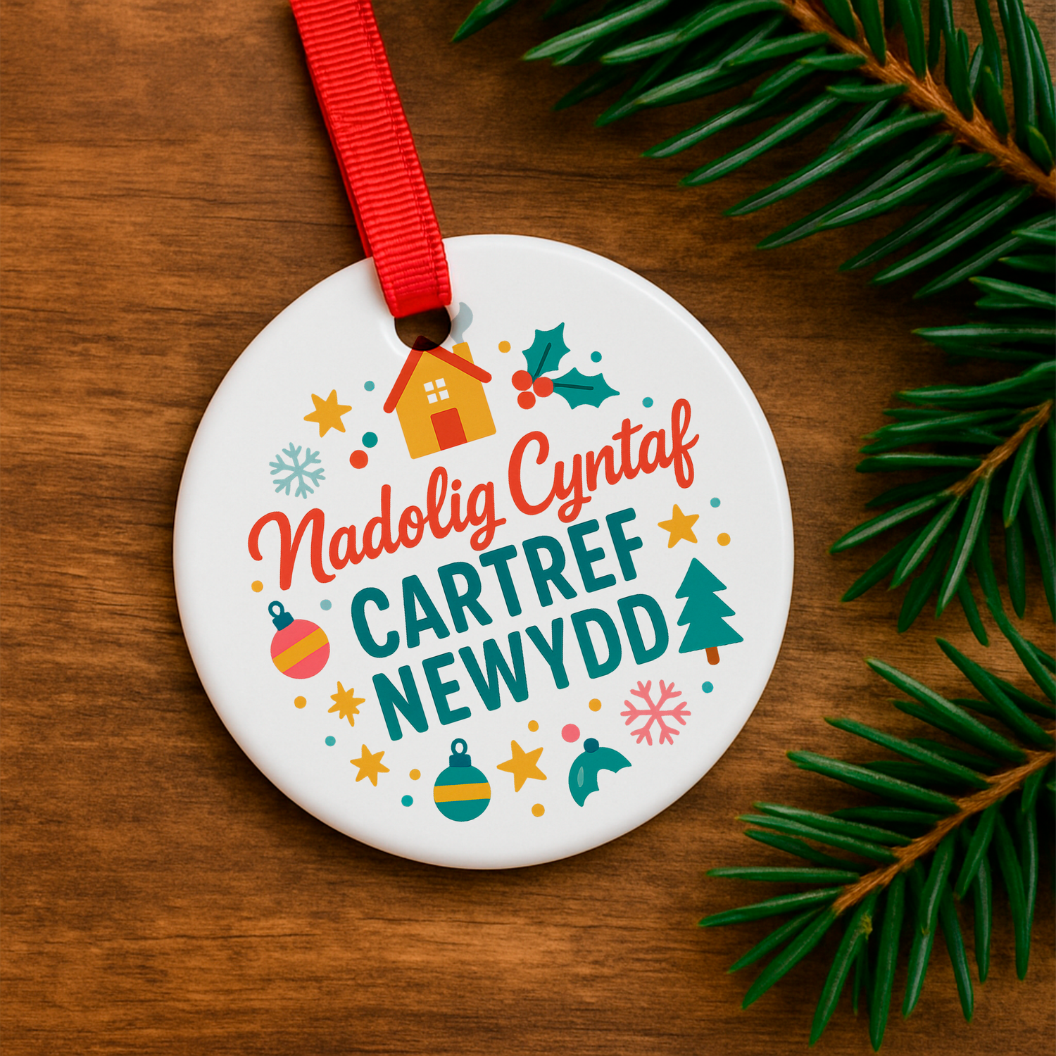 Addurn - Nadolig Cyntaf Cartref Newydd