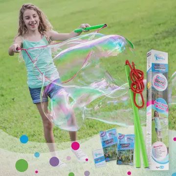 WOWmazing Giant Bubble Kit: Big Bubble Wands &amp; Concentrate