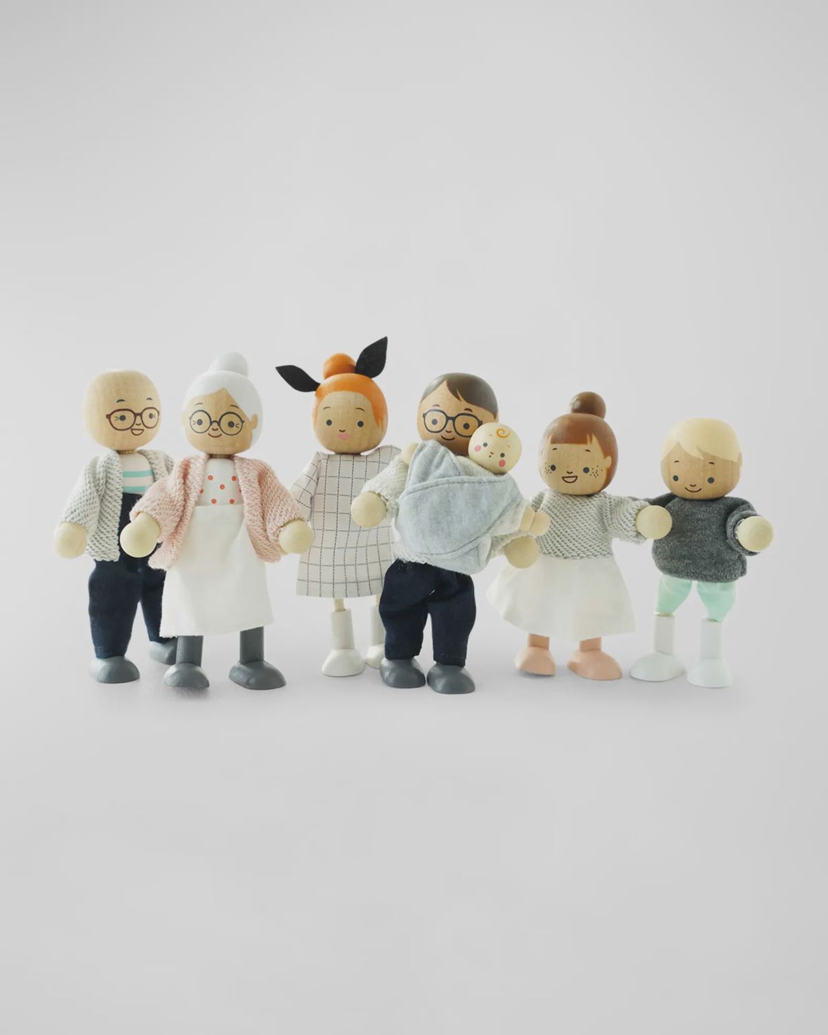 Le Toy Van Doll House Family