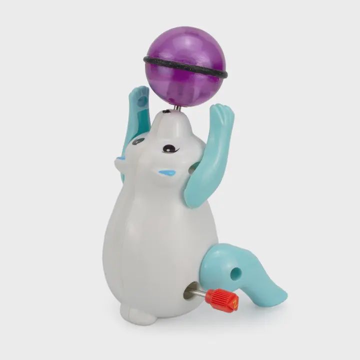 Wind Up Spinning Polar Bear, Chilly