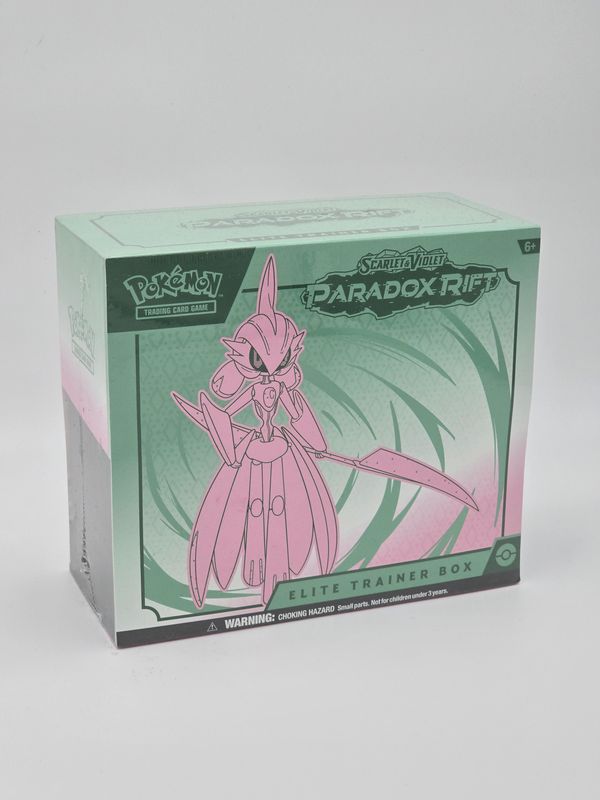 Paradox Rift Iron Valiant SV4 Elite Trainer Box - Pokemon
