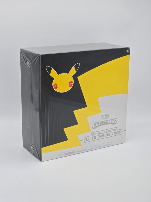 Celebrations Pokemon Center Exklusive Elite Trainer Box - Pokemon