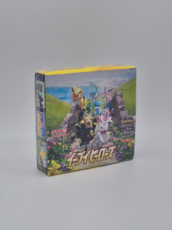 Eevee Heroes S6a Display - Pokemon