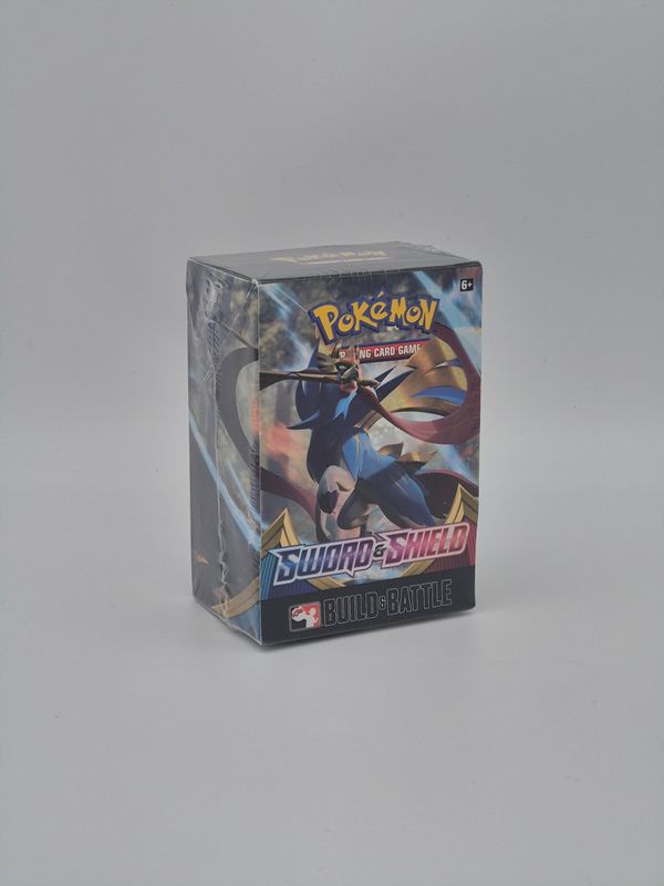 Sword & Shield Build & Battle Kit - Pokemon