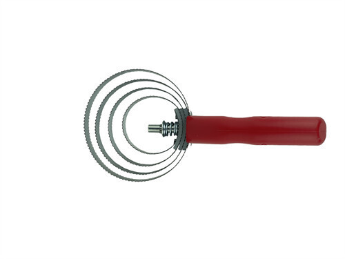 Spiral Metal Curry Comb 15S