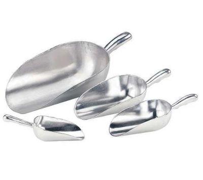 Aluminum Feed Scoop, 58 oz.