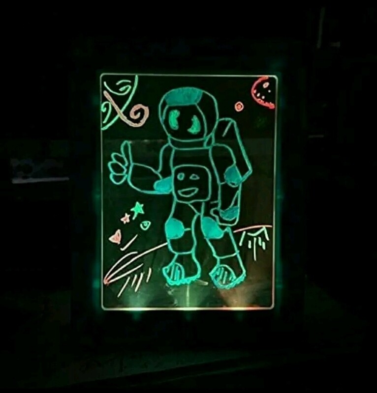 Glow in the dark *MAGIC PAD*