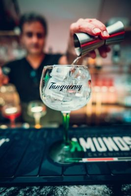 2 Hour Bottomless Brunch with 3 Course Meal And Drinks