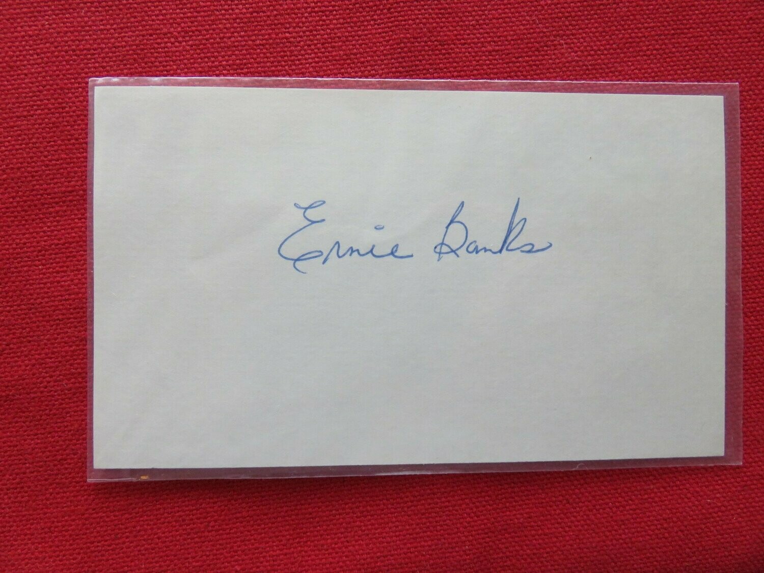 Item.H.14.Ernie Banks autograph on 3x5 PLUS historical clipping