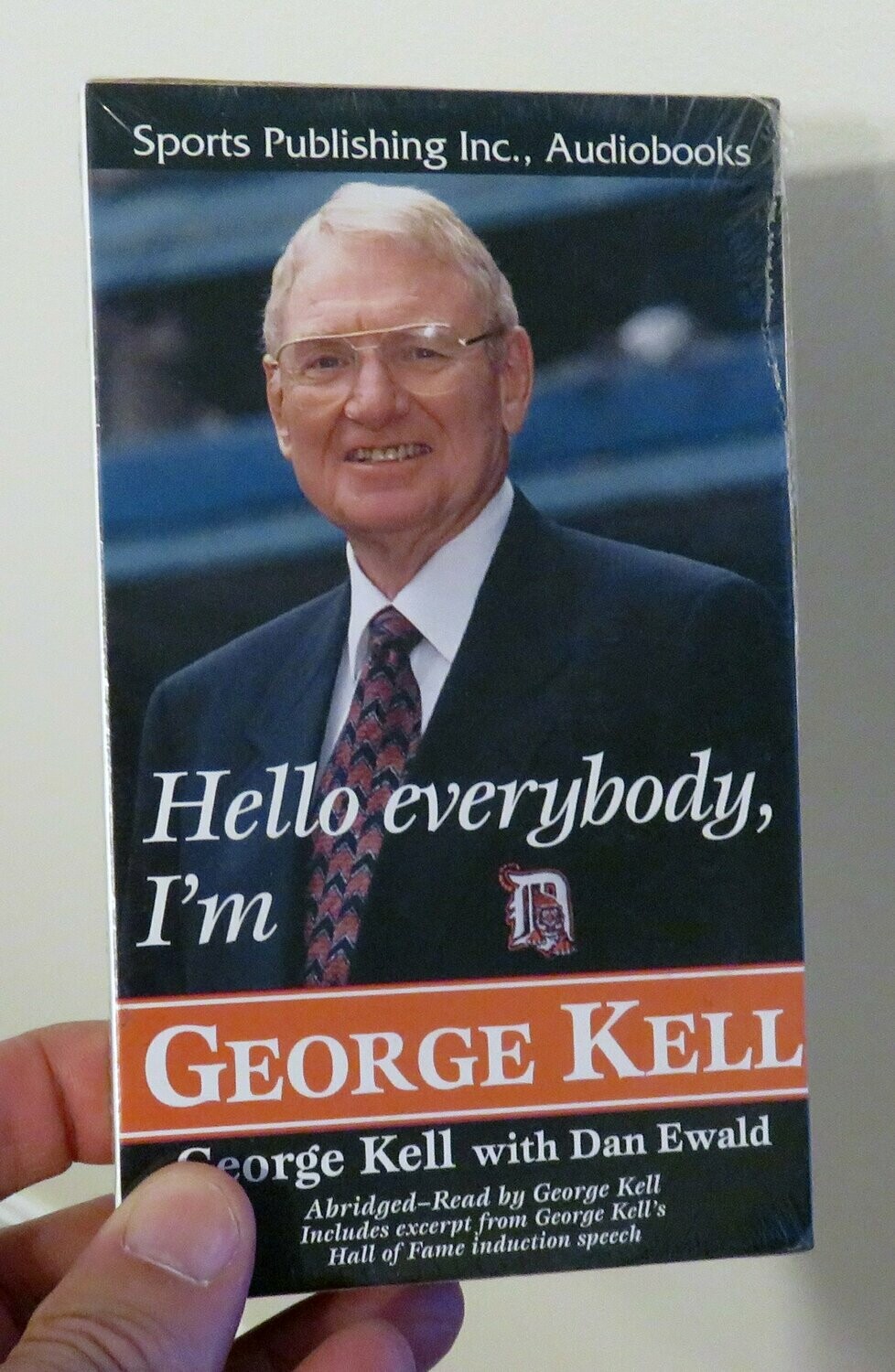 Item.T.55.Hello everybody, I'm GEORGE KELL (audio book)