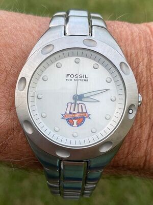 Item.D.15.2004-05 Illinois Basketball Centennial (Fossil brand) Watch