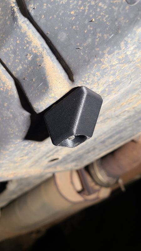 VO Aux Battery Bolt Glide