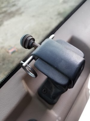 VO Ford Econoline Pop-Out Window Safety Pins