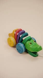 RAINBOW ALLIGATOR