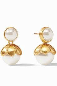 DELPHINE PEARL DROP EARRING