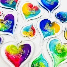 GLASS HEART MEDIUM