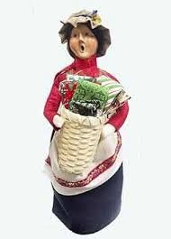 WOMAN SELLING FABRICS