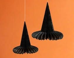 HONEYCOMB WITCH HAT SET OF 2