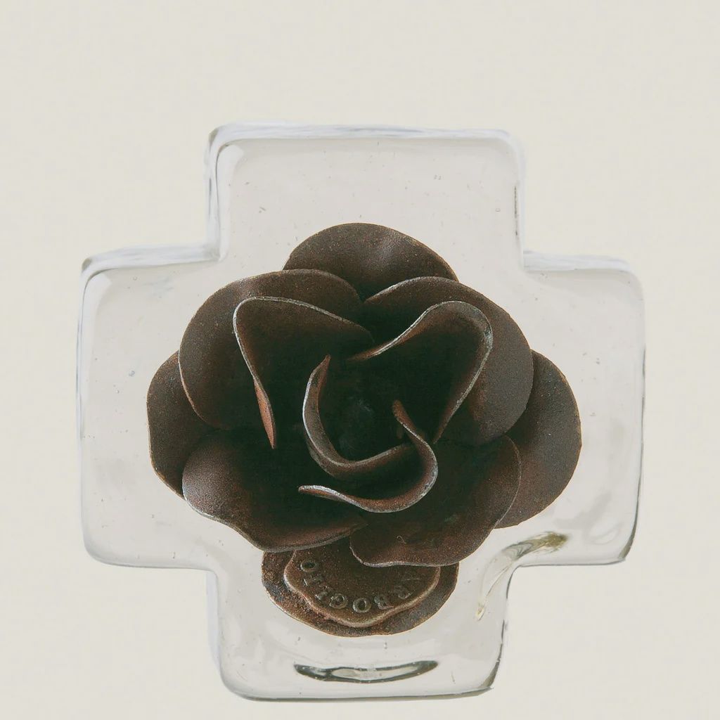 ROSA CROSS