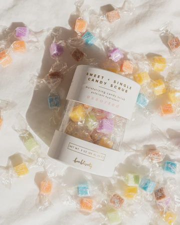 SWEET SINGLE CANDY SCRUB