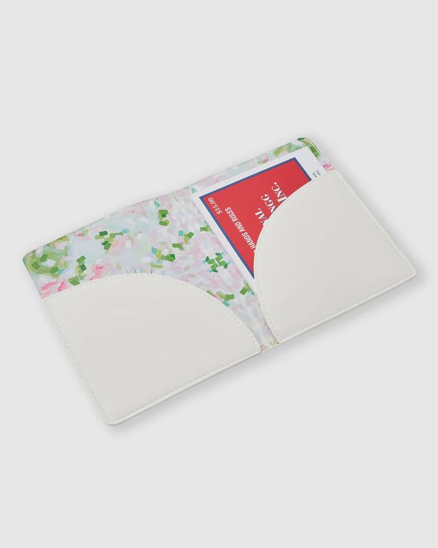 WHITE CARD FOLIO