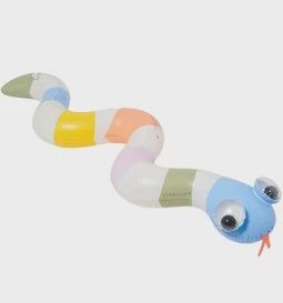 INTO THE WILD INFLATABLE SPRINKLER