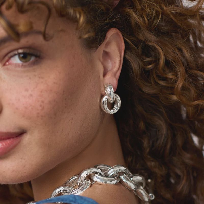 CANNES DOORKNOCKER EARRING SILVER