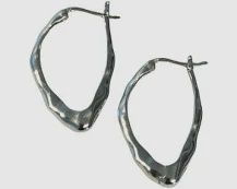 CHLOE HOOP EARRING SILVER